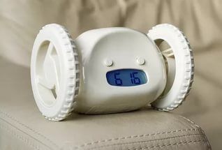 Убегающий будильник Alarm Clocky Run белый