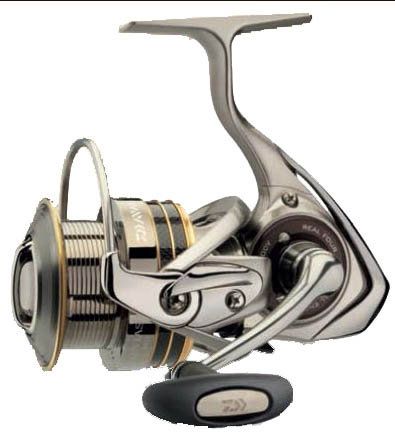 Катушка безынерционная Daiwa 15 Luvias 3012 10124-312RU