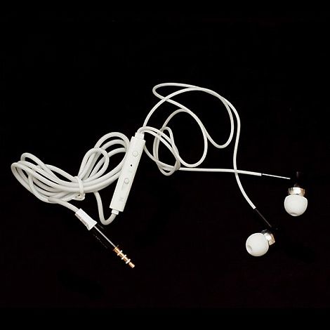 Светящиеся в темноте наушники Earphone EV-10 черные