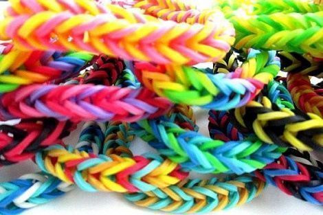 Набор резиночек для плетения браслетов Loom Bands (с крючком, 200 шт) красный