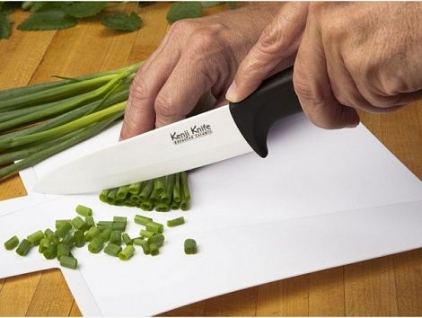 Kenji Knife (Кенджи Кнайф) набор из 2-х керамических ножей и овощечистки